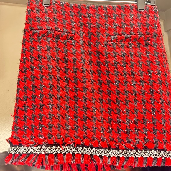 Black red plaid mini skirt - Picture 2 of 5